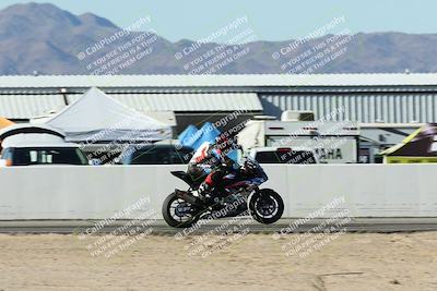 media/Dec-07-2025-CVMA (Sun) [[3e7d2de5dc]]/Race 10-Formula 40 Open/